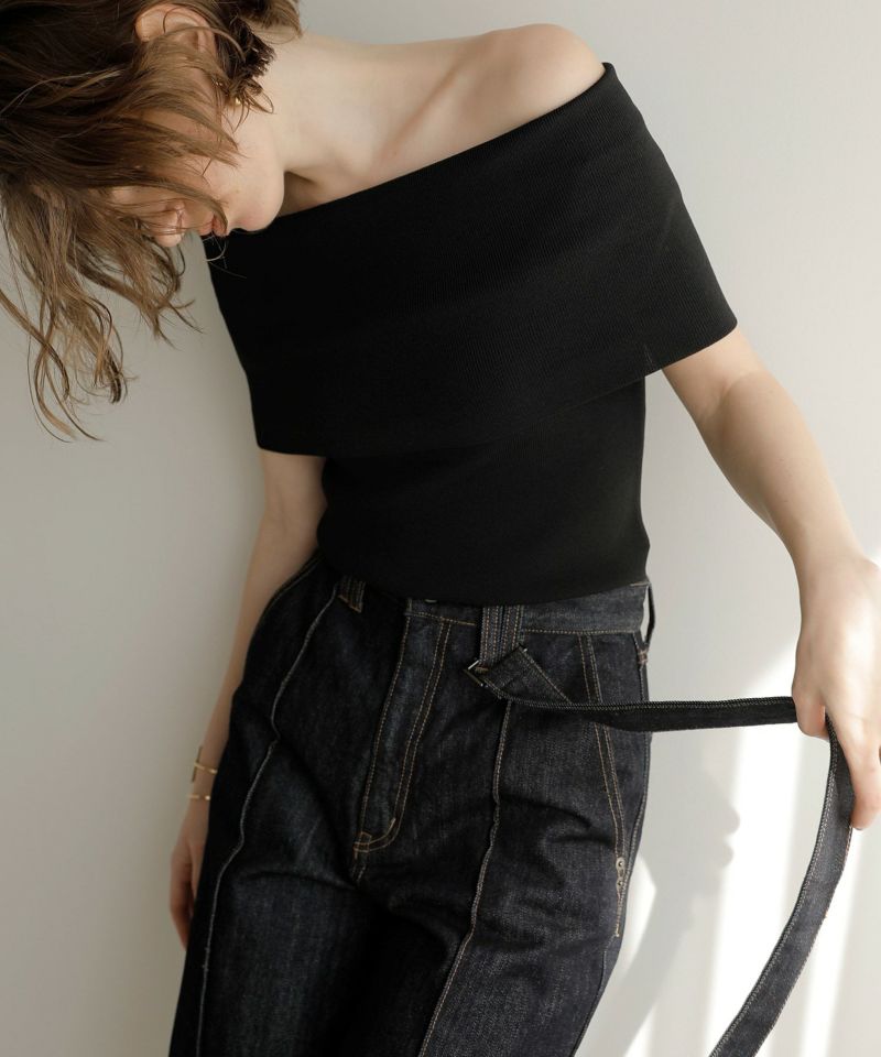 Pintuck Semiwide Jeans | MIELI INVARIANT