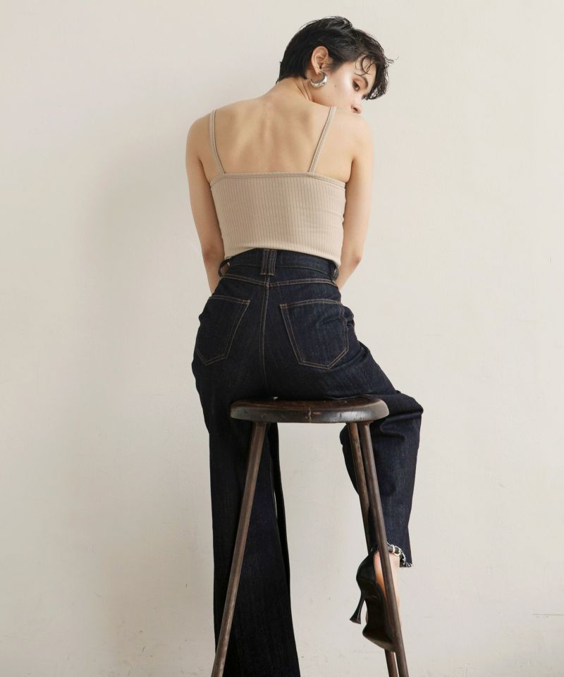 Pintuck Semiwide Jeans | MIELI INVARIANT