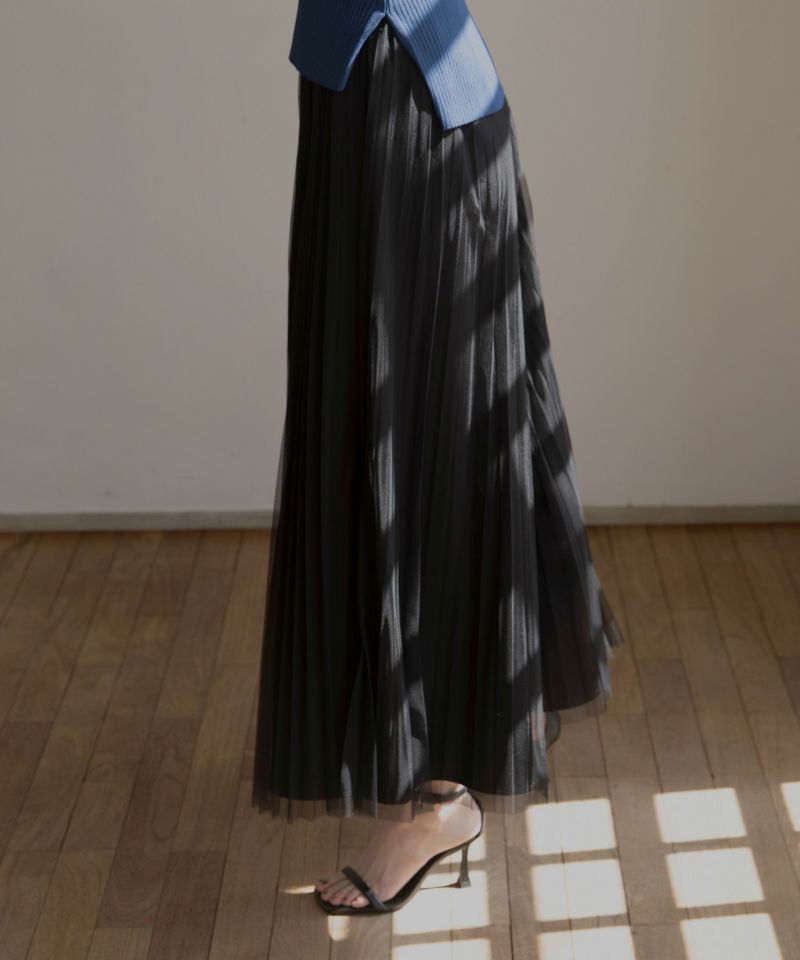 Tulle Layer Pleat Pants | MIELI INVARIANT