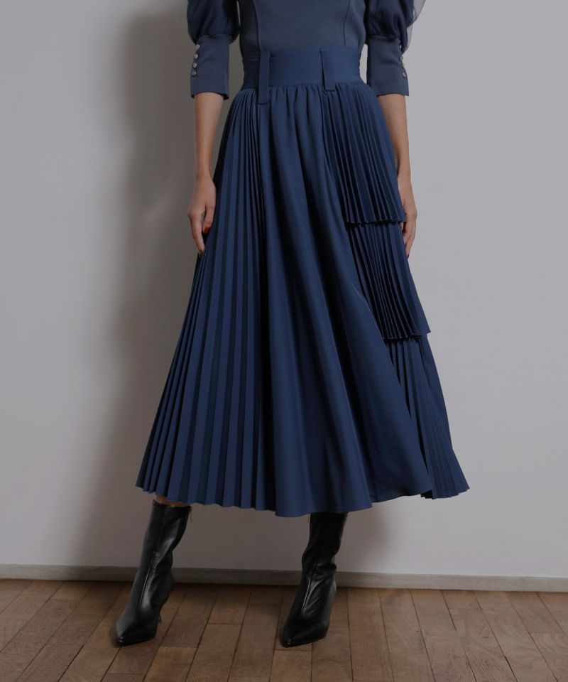 YUKKO SPECIAL COLLABORATION】STEP PLEAT TIERED SKIRT | MIELI INVARIANT