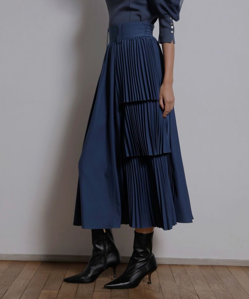 YUKKO SPECIAL COLLABORATION】STEP PLEAT TIERED SKIRT | MIELI INVARIANT