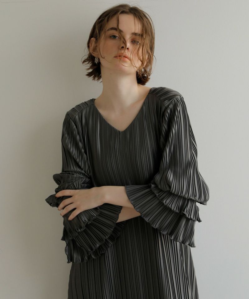 Verona Frill Dress | MIELI INVARIANT