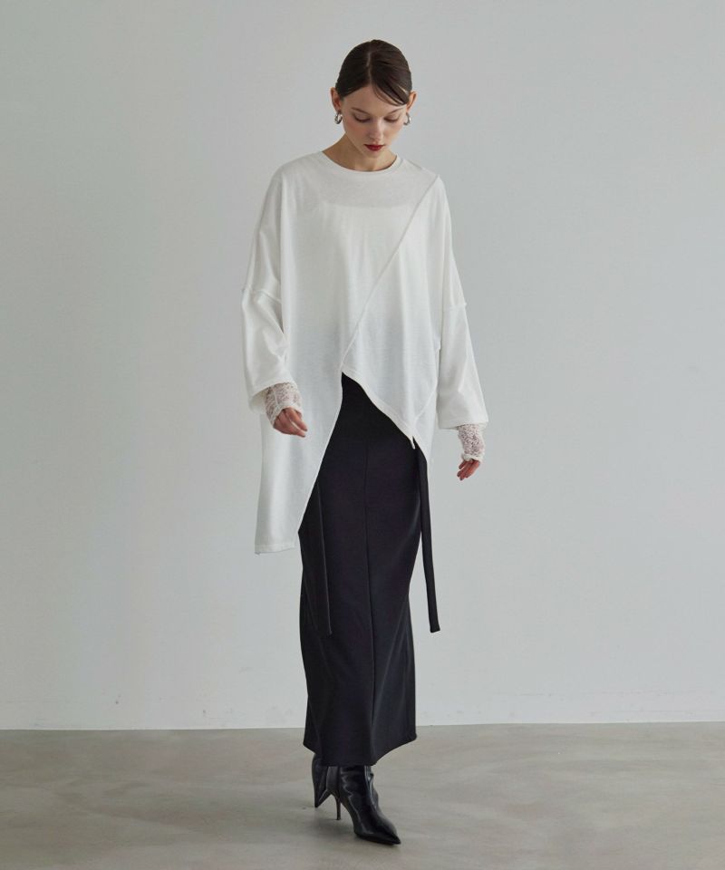 Asymmetry Dolman Cut Tee | MIELI INVARIANT
